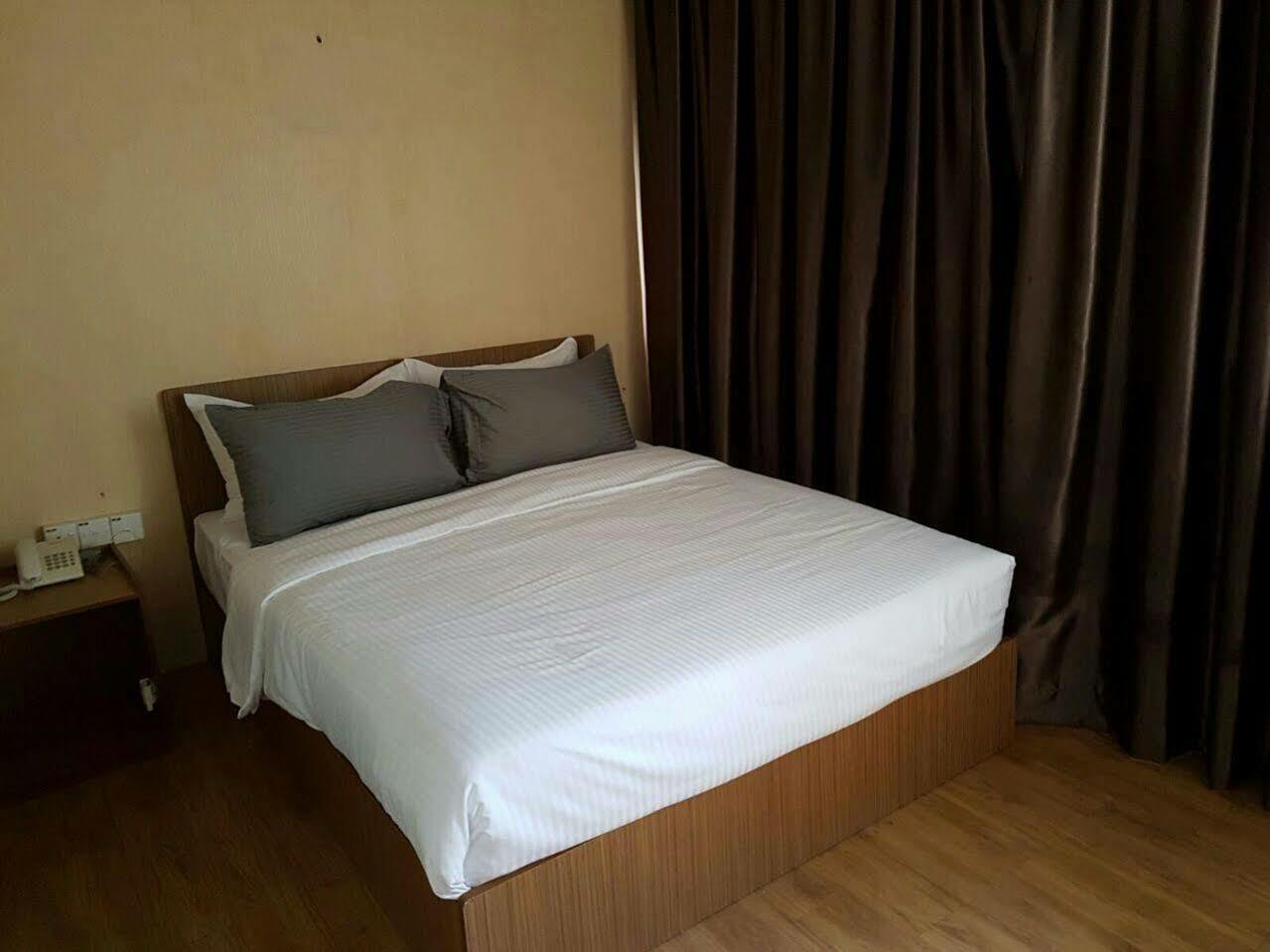 New Boutique Hotel Johor Bahru Esterno foto